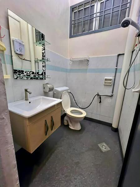 1-storey Terraced House for Sale in Taman Nusa Bestari 2 (Iskandar Puteri (Nusajaya)) - Sheng Cheng Tiew - Bathroom - PropertyGuru.com.my