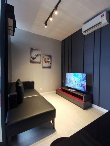 Pangsapuri untuk Dijual di Axon - Kobe Lim - Living Room - PropertyGuru.com.my