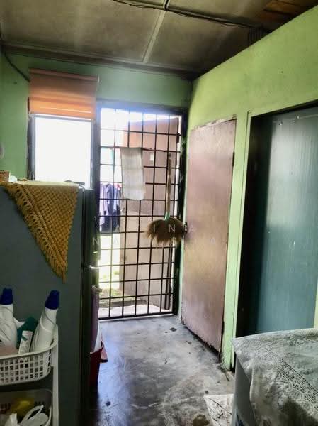 1-storey Terraced House for Sale in Kampung Padang Landak (Pelagat) - Atina Natasha - Interior - PropertyGuru.com.my