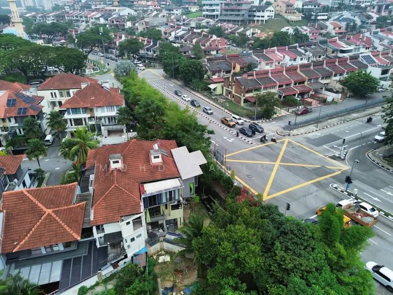Semi-Detached House for Sale in Taman Desa (Kuala Lumpur) - Mohd Salimi - Exterior - PropertyGuru.com.my