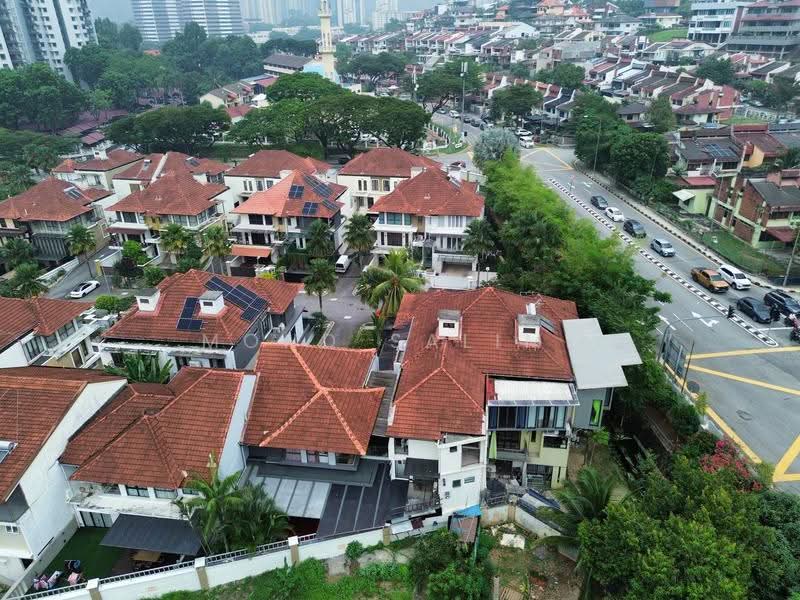 Semi-Detached House for Sale in Taman Desa (Kuala Lumpur) - Mohd Salimi - Exterior - PropertyGuru.com.my