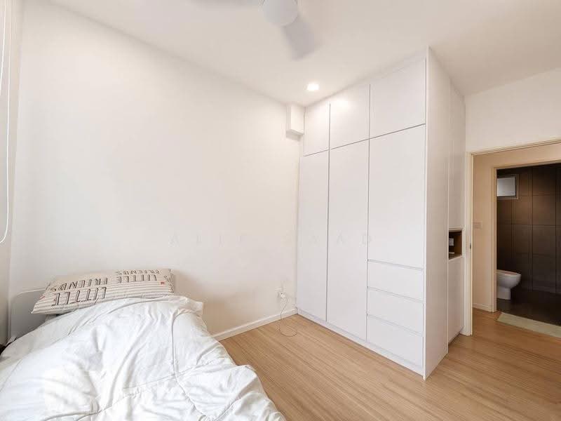 Kediaman Servis untuk Dijual di Tuan 2egacy - Alif Saad - Bedroom - PropertyGuru.com.my