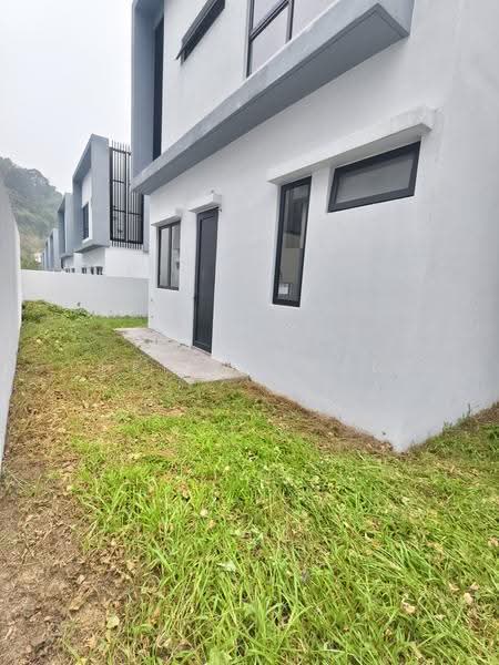 Semi-Detached House for Sale in Ampang (Selangor) - Hetha Chan - Exterior - PropertyGuru.com.my