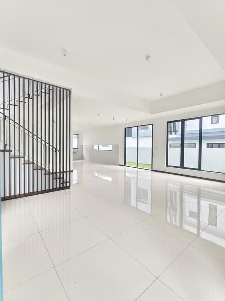 Semi-Detached House for Sale in Ampang (Selangor) - Hetha Chan - Living Room - PropertyGuru.com.my