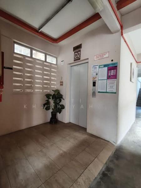 Pangsapuri untuk Dijual di Latan Biru - SITI KHAIRIYAH JAAFAR - Lobby - PropertyGuru.com.my