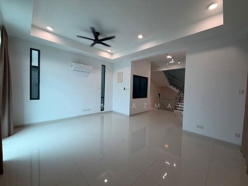 Zero-Lot Bungalow for Rent in Cyberjaya (Selangor) - Asyraf Azman - Living Room - PropertyGuru.com.my