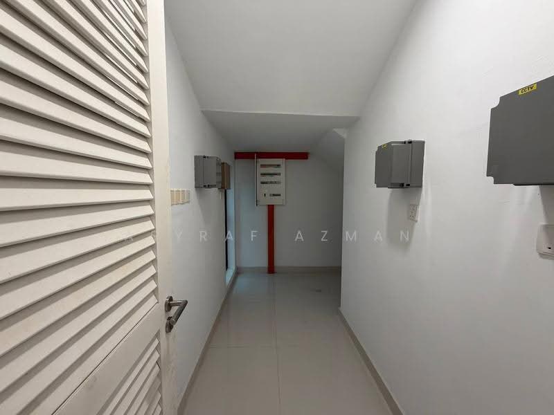 Zero-Lot Bungalow for Rent in Cyberjaya (Selangor) - Asyraf Azman - Corridor - PropertyGuru.com.my