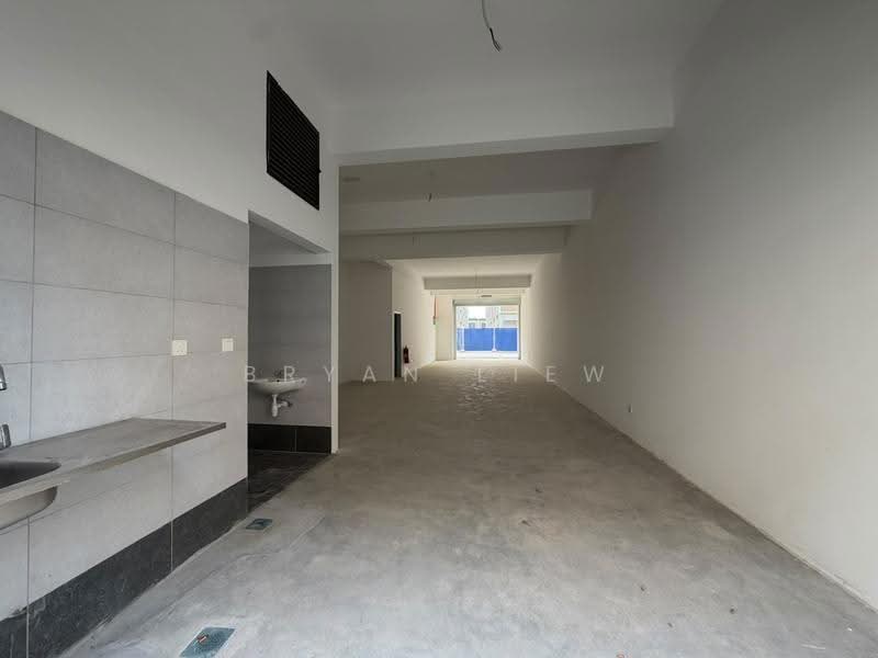 Shop / Office for Rent in Bandar Baru Kundang (Rawang) - Bryan Liew - Interior - PropertyGuru.com.my