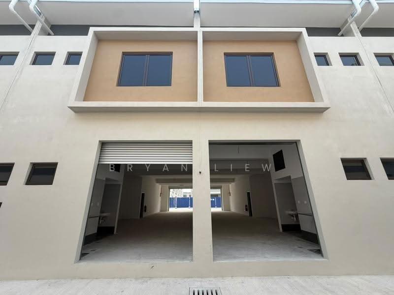 Shop / Office for Rent in Bandar Baru Kundang (Rawang) - Bryan Liew - Exterior - PropertyGuru.com.my