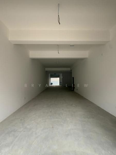 Shop / Office for Rent in Bandar Baru Kundang (Rawang) - Bryan Liew - Interior - PropertyGuru.com.my