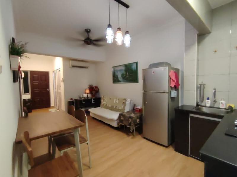 Rumah Flat untuk Disewa di Seri Taman Tanjung - Leong . - Living Room - PropertyGuru.com.my