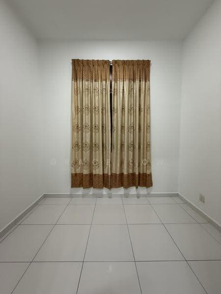 Kediaman Servis untuk Dijual di Sky Gardens Residences - Grace Low - PropertyGuru.com.my
