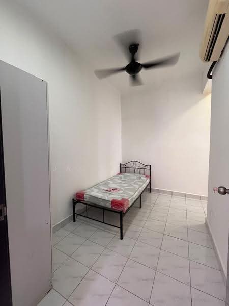 Apartment for Rent at Residensi Hijauan Lumayan - Jacky Wan - Bedroom - PropertyGuru.com.my