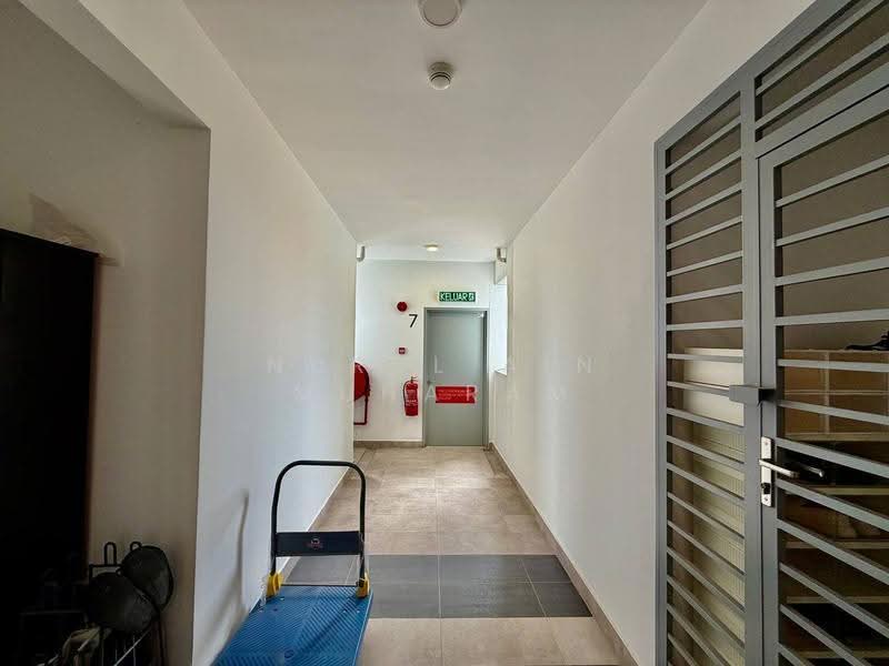 Kondominium untuk Dijual di Cassia Residence @ Laman View - Nurul Ain Muharam - Corridor - PropertyGuru.com.my