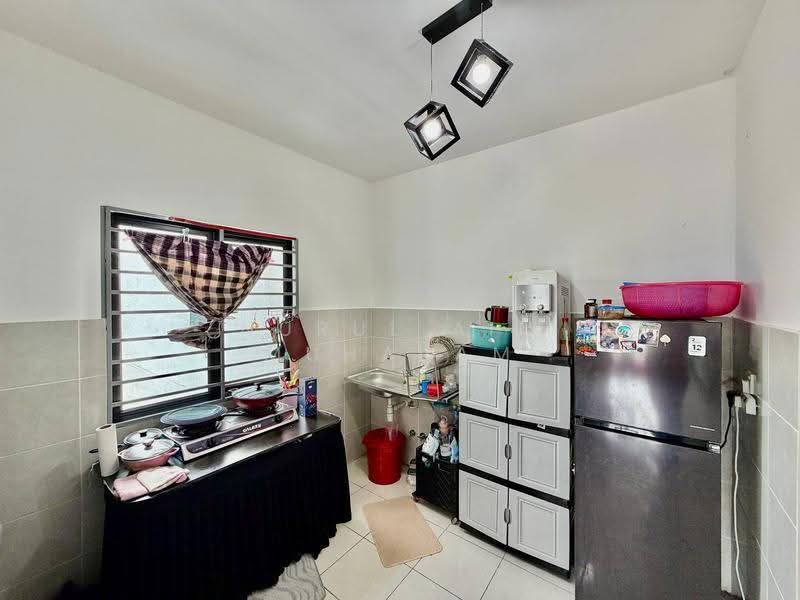 Kondominium untuk Dijual di Cassia Residence @ Laman View - Nurul Ain Muharam - Kitchen - PropertyGuru.com.my