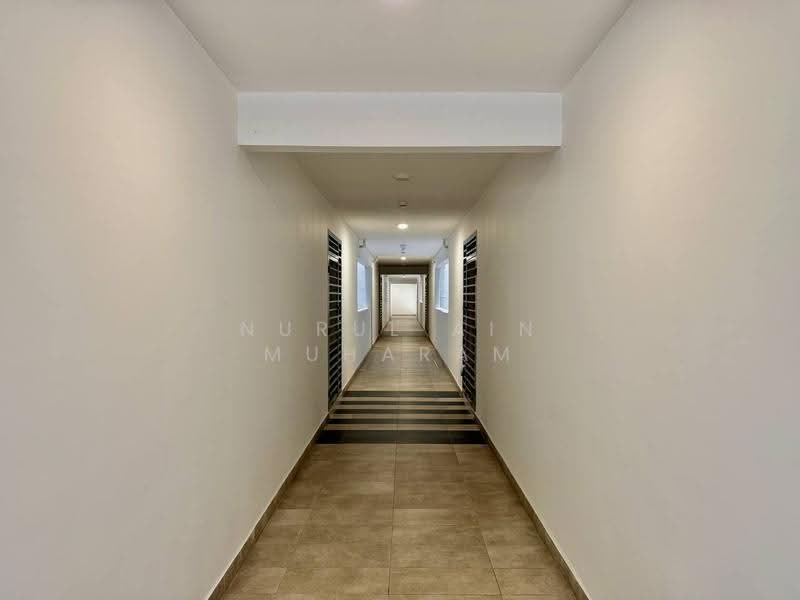 Kondominium untuk Dijual di Cassia Residence @ Laman View - Nurul Ain Muharam - Corridor - PropertyGuru.com.my