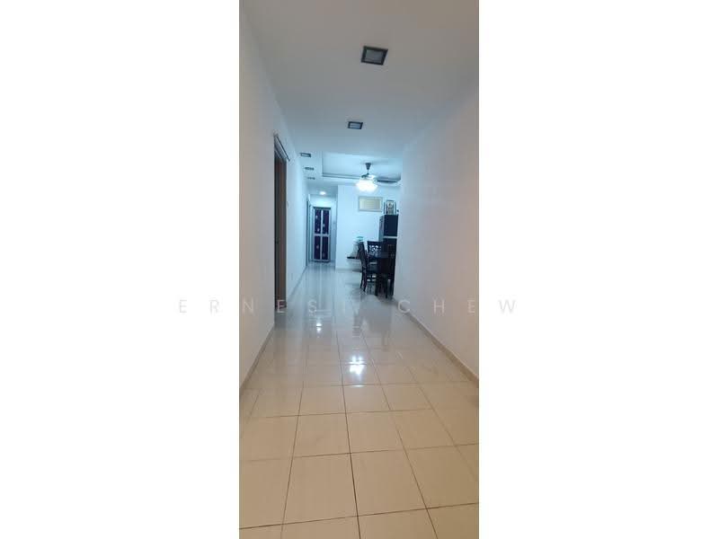 Rumah Bandar untuk Dijual di Sungai Long (Bandar Sungai Long) - Ernest Chew - Corridor - PropertyGuru.com.my