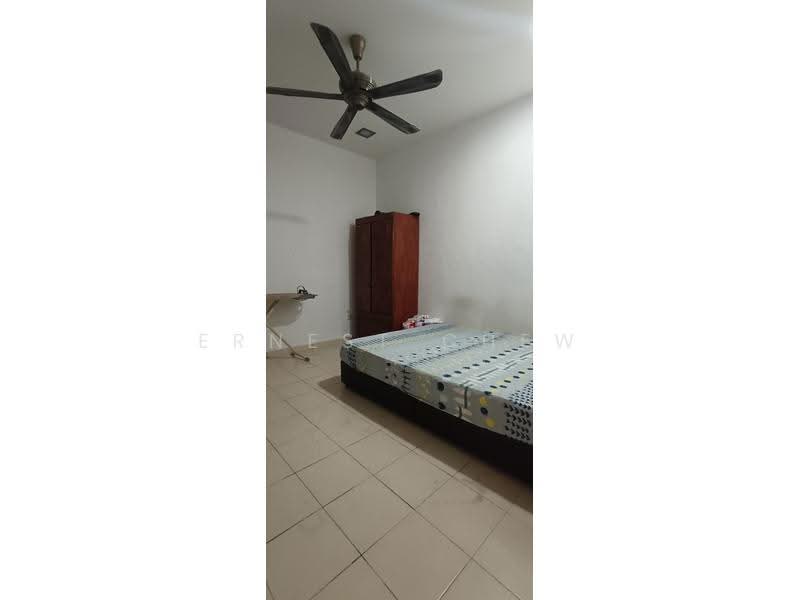 Rumah Bandar untuk Dijual di Sungai Long (Bandar Sungai Long) - Ernest Chew - Bedroom - PropertyGuru.com.my
