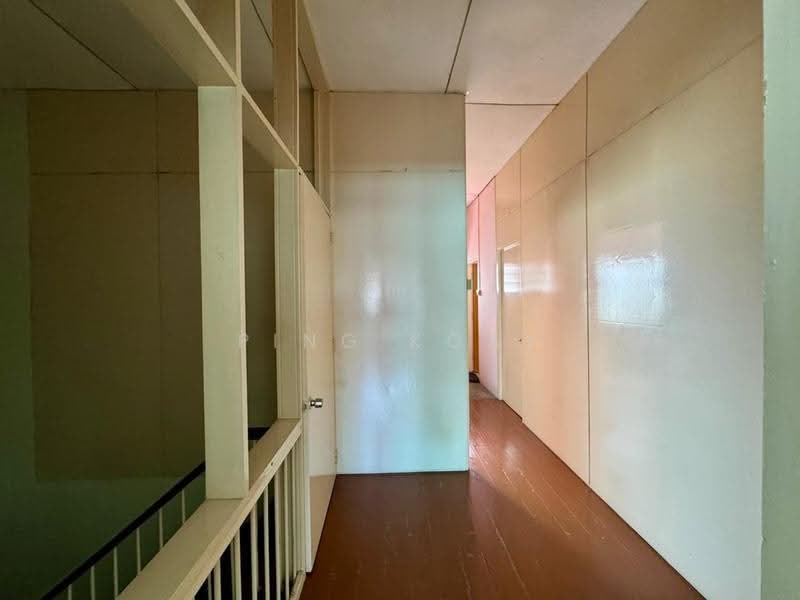 Rumah Berkembar untuk Dijual di Bukit Dumbar (Jelutong) - Ping Koay - Corridor - PropertyGuru.com.my