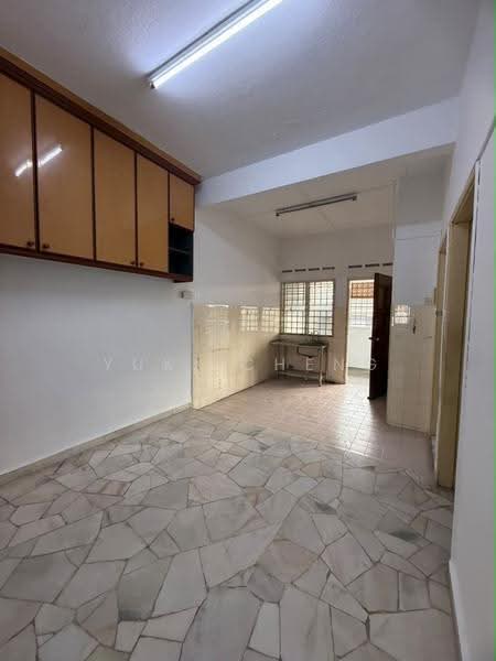 Rumah Teres 1-Tingkat untuk Dijual di Taman Selesa Jaya (Iskandar Puteri (Nusajaya)) - Yuki Cheng - Kitchen - PropertyGuru.com.my