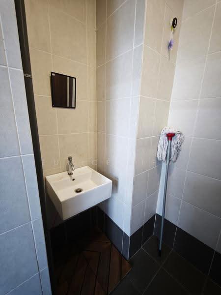 Shop / Office for Rent in Pinnacle Kelana Jaya, Ss 7 (Petaling Jaya) - Eunice Liew - Bathroom - PropertyGuru.com.my