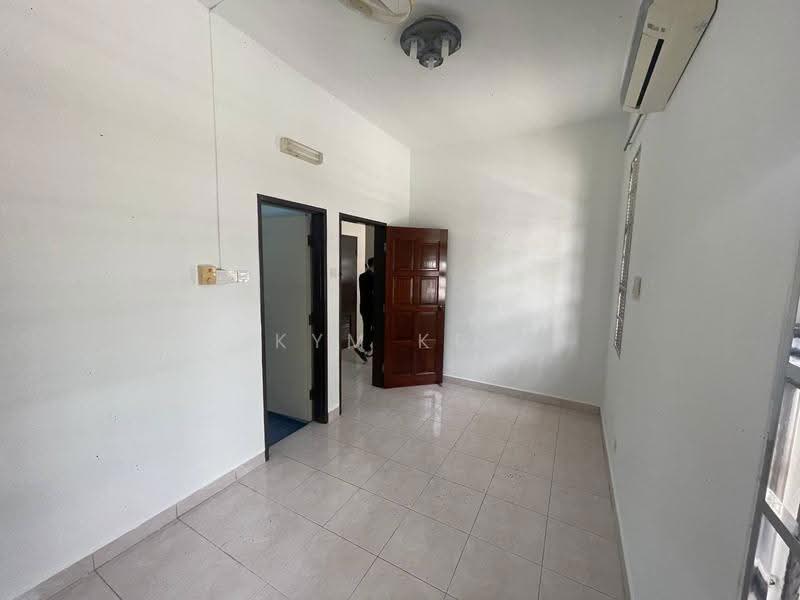 Terraced House for Sale in Taman Desa Tebrau (Tebrau) - Kym Kee - PropertyGuru.com.my