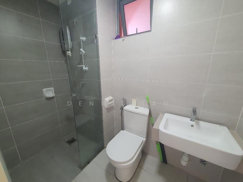 Kediaman Servis untuk Disewa di Gravit8, Klang - Dennis Tan - PropertyGuru.com.my