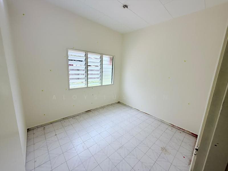 Rumah Teres 1-Tingkat untuk Dijual di Permas Jaya (Johor) - Aloysius Son - PropertyGuru.com.my