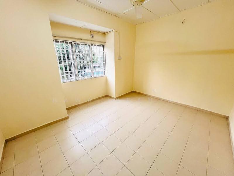 2-storey Terraced House for Sale in Seksyen 8 (Bandar Baru Bangi) - Hawa Ibrahim - Interior - PropertyGuru.com.my