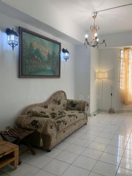 Kondominium untuk Dijual di Kelana Puteri - Yubi Leong - Living Room - PropertyGuru.com.my