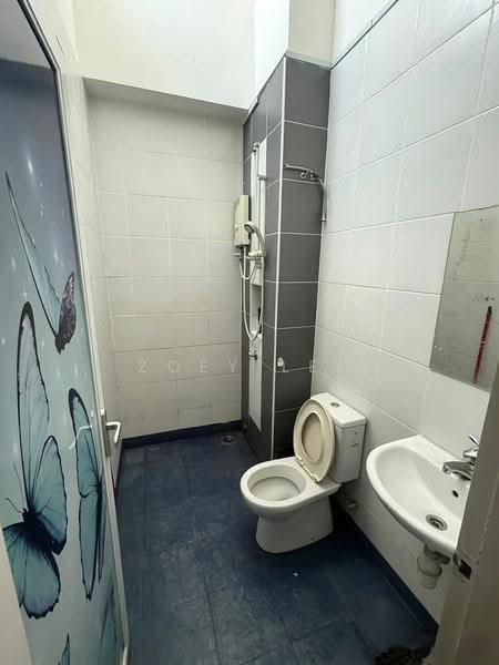 3-storey Terraced House for Sale in Bandar Seri Alam (Masai) - Zoey Lee - PropertyGuru.com.my
