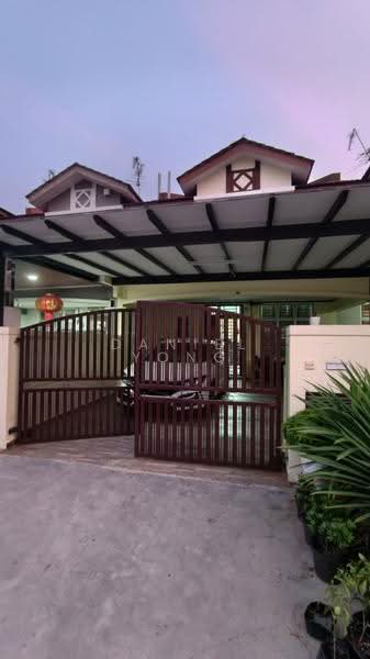 2-storey Terraced House for Rent in Bukit Indah (Iskandar Puteri (Nusajaya)) - Daniel Yong - Exterior - PropertyGuru.com.my