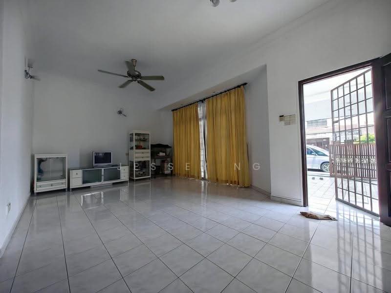 Rumah Teres 2-Tingkat untuk Dijual di Taman Pinji Perdana (Lahat) - Jessey Ng - PropertyGuru.com.my