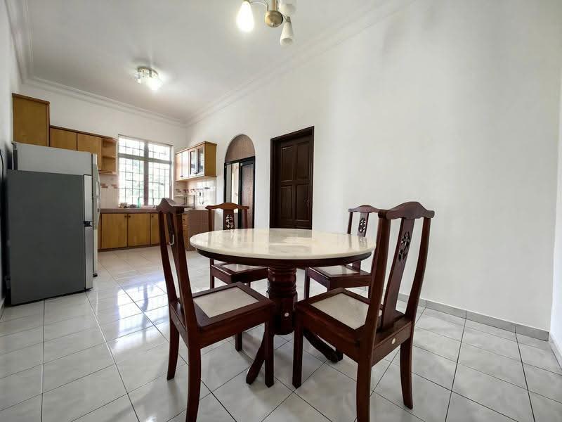 Rumah Teres 2-Tingkat untuk Dijual di Taman Pinji Perdana (Lahat) - Jessey Ng - PropertyGuru.com.my