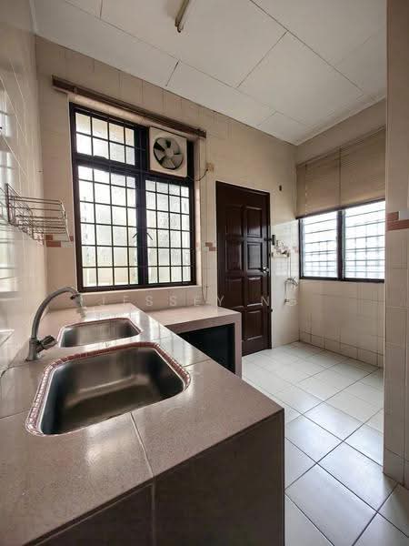 Rumah Teres 2-Tingkat untuk Dijual di Taman Pinji Perdana (Lahat) - Jessey Ng - PropertyGuru.com.my