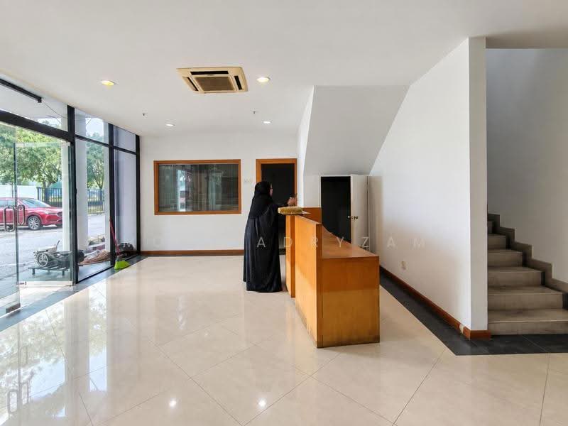 Gudang untuk Disewa di Seksyen 26 (Shah Alam) - Mohd Adryzam - PropertyGuru.com.my