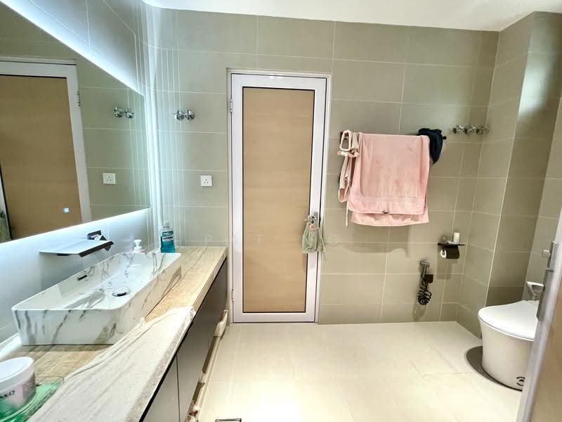 2-storey Terraced House for Sale in Taman Tun Dr Ismail (Kuala Lumpur) - Pat Ng - Bathroom - PropertyGuru.com.my