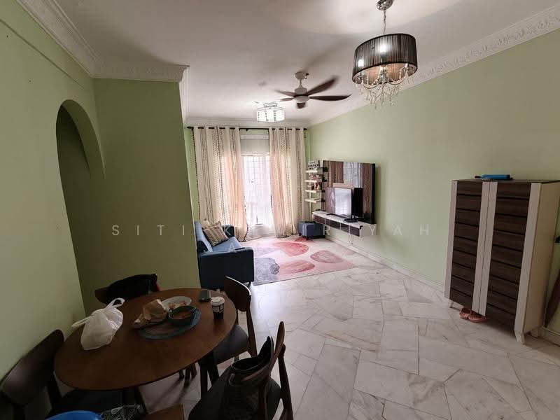 Pangsapuri untuk Dijual di Lili - SITI KHAIRIYAH JAAFAR - Living Room - PropertyGuru.com.my