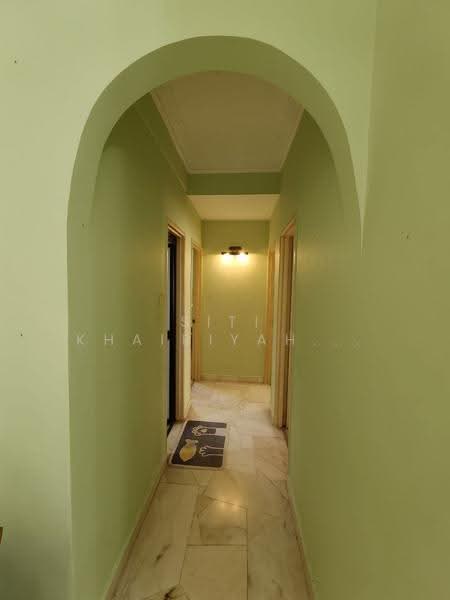 Pangsapuri untuk Dijual di Lili - SITI KHAIRIYAH JAAFAR - Corridor - PropertyGuru.com.my