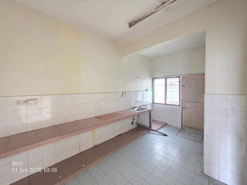 2-storey Terraced House for Sale in Taman Meru Jaya (Kapar) - Nik Hazizullah - PropertyGuru.com.my