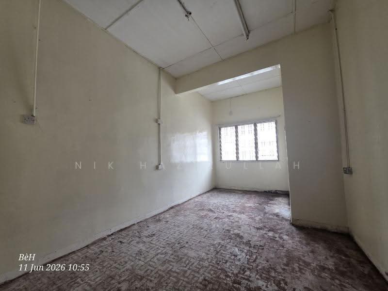 2-storey Terraced House for Sale in Taman Meru Jaya (Kapar) - Nik Hazizullah - PropertyGuru.com.my