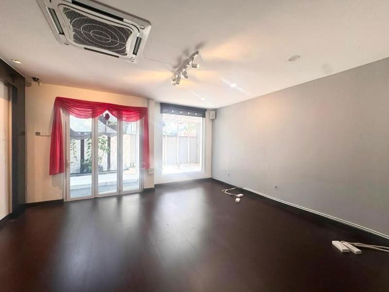 Komersial Berkembar untuk Disewa di Jelutong (Penang) - Vicky Leow - Living Room - PropertyGuru.com.my