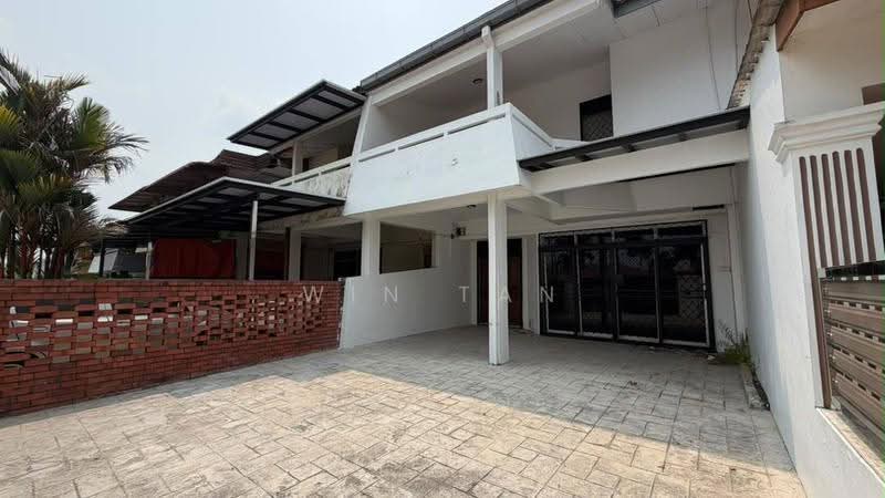 2-storey Terraced House for Sale in Taman Perling (Perling) - Win Tan - Exterior - PropertyGuru.com.my