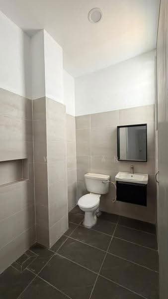 2-storey Terraced House for Sale in Taman Perling (Perling) - Win Tan - Bathroom - PropertyGuru.com.my