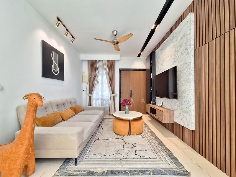 Rumah Berkembar untuk Dijual di Banting (Selangor) - Alif Saad - Living Room - PropertyGuru.com.my
