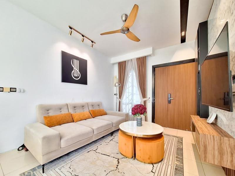 Rumah Berkembar untuk Dijual di Banting (Selangor) - Alif Saad - Living Room - PropertyGuru.com.my