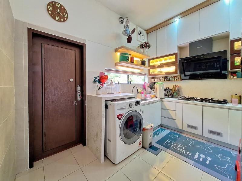 Rumah Berkembar untuk Dijual di Banting (Selangor) - Alif Saad - PropertyGuru.com.my