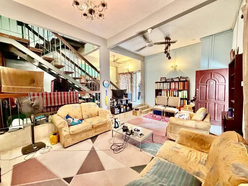 Rumah Teres 2-Tingkat untuk Dijual di Kuala Lumpur (Kuala Lumpur) - Mahirah . - Living Room - PropertyGuru.com.my