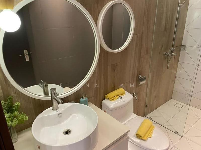 Service Residence for Sale at Molek Regency - Elynn Lam - Bathroom - PropertyGuru.com.my