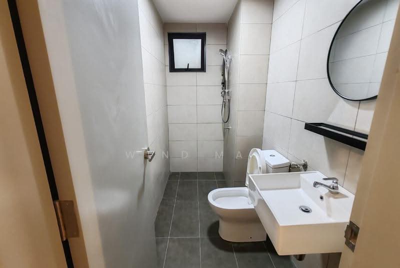 Kediaman Servis untuk Disewa di M Luna - Wind Mah - Bathroom - PropertyGuru.com.my